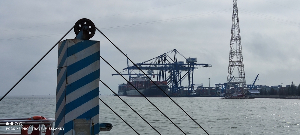 Fähre von Haiphong auf die Insel Cat Ba