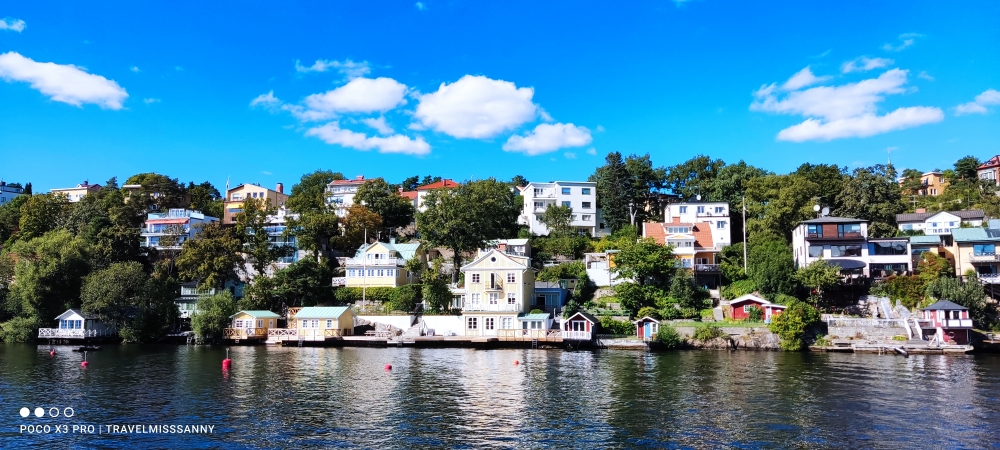 Fährenfahrt durch Stockholms Schärengarten