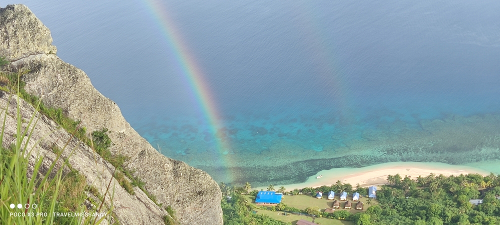 somewhere over the rainbow......