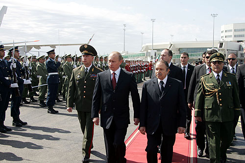 Vladimir Putin in Algeria nel 2006