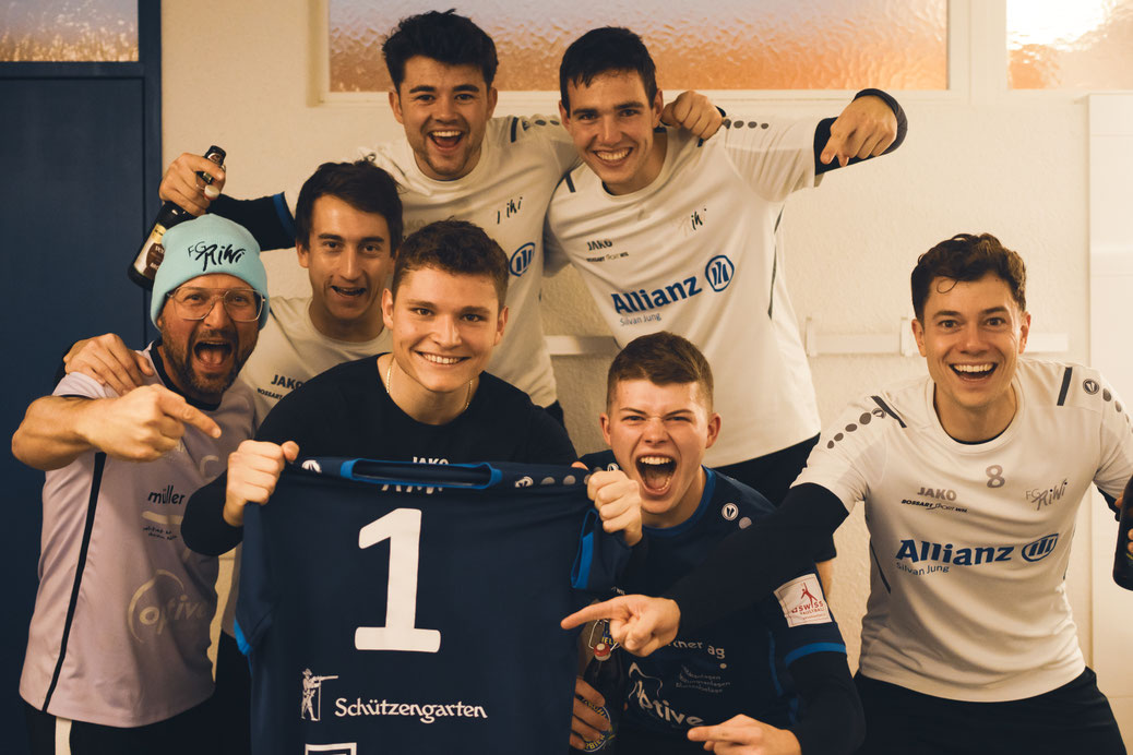 RiWi 1 - Mit Vollgas an die Tabellenspitze!