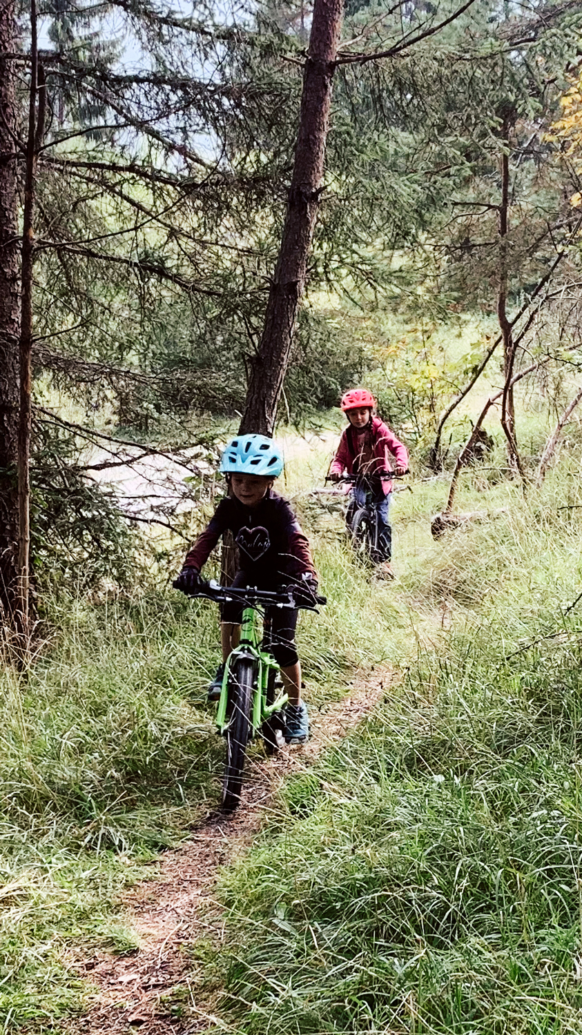 Für Kinder gibt es in Garmisch-Partenkirchen passende Trails zu erkunden.
