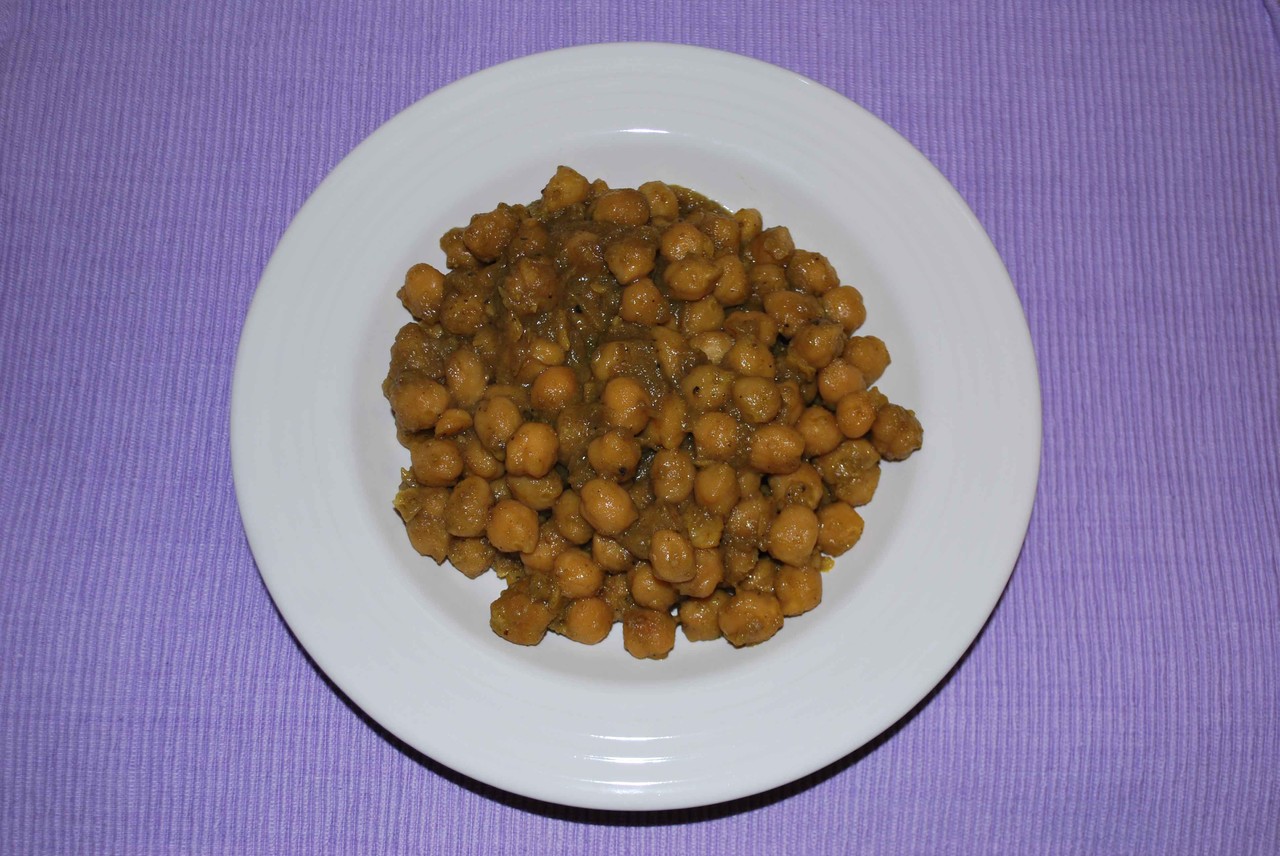 нут с маслом и луком рецепт. нут в томатном соусе. нут с зеленью и луком.