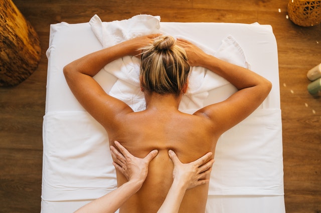 massage californien suédois ayurvédique balinais