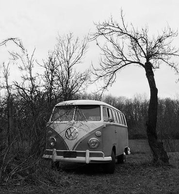 ... im VW-Bus, wo sonst.