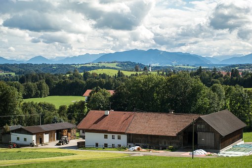 ... beim Bauern, Weiterfahrt über ...