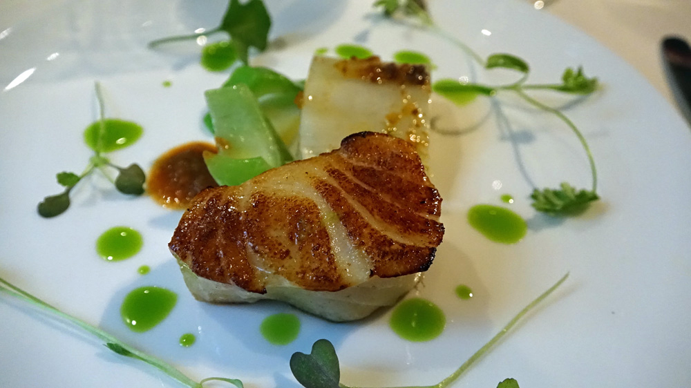 Légine au miso, chou et beurre de brioche