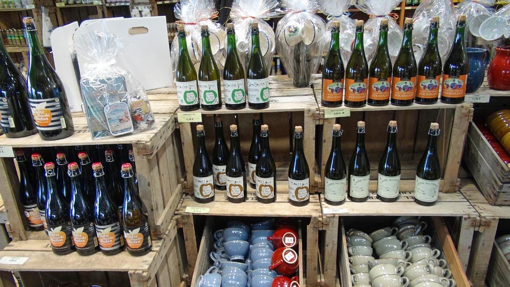 Cidres artisanaux et babioles