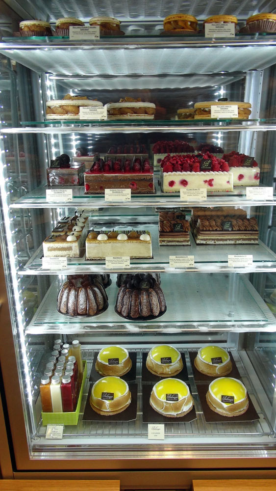 Gâteaux congelés en attente
