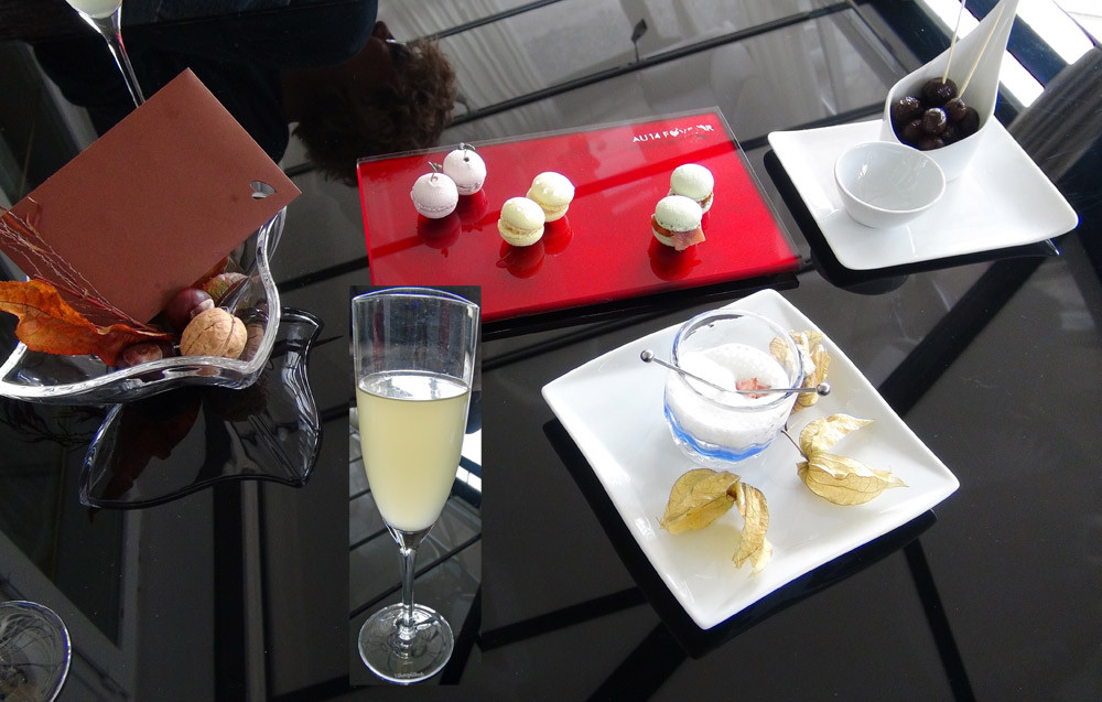 Les 3 macarons pour l'apéritif (Canard, Gingembre/chou-fleur, Confiture de coing) et le Physalis enrobé de jambon cru & émulsion menthe