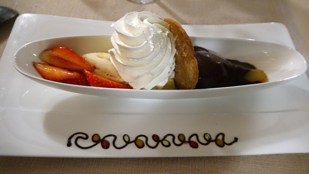 Sablé à la poire et fraises façon Melba