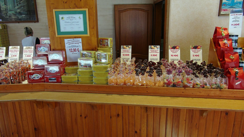 Des bonbons ...