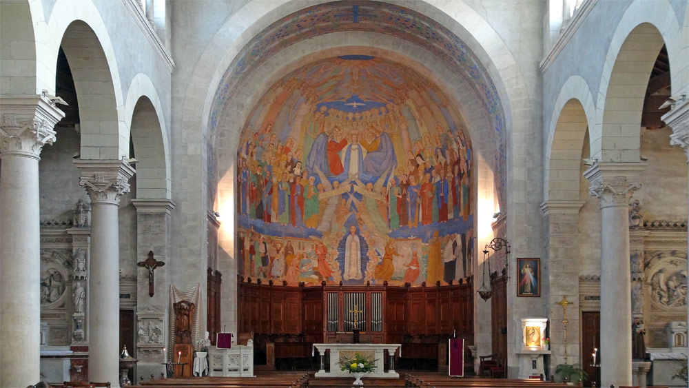 L'intérieur de l'église Notre-Dame