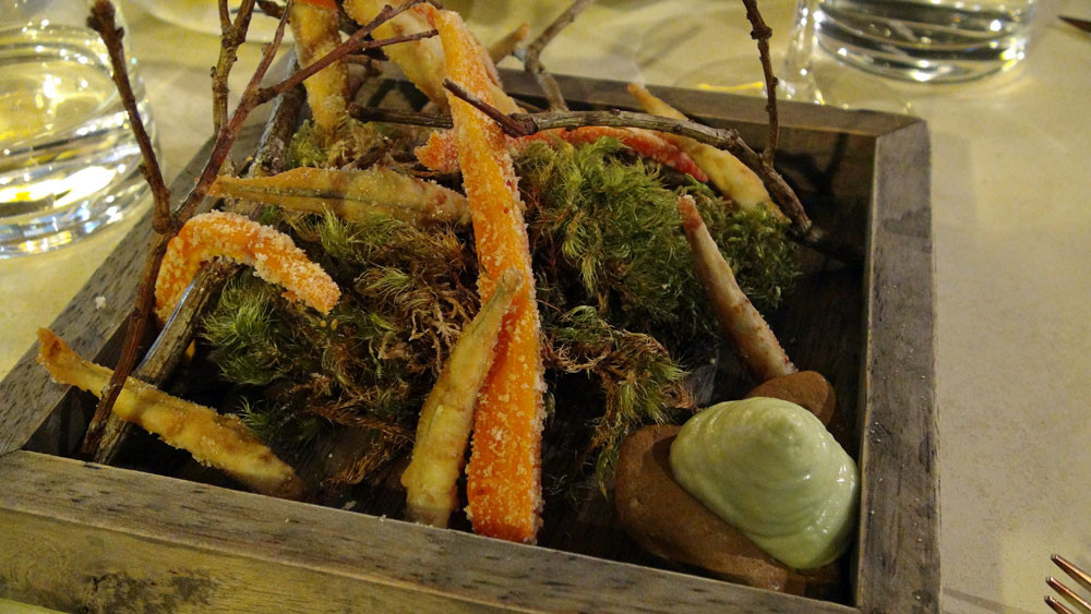Patience : Friture de Loire - Carottes épicées - Mousse d'avocat au chocolat blanc