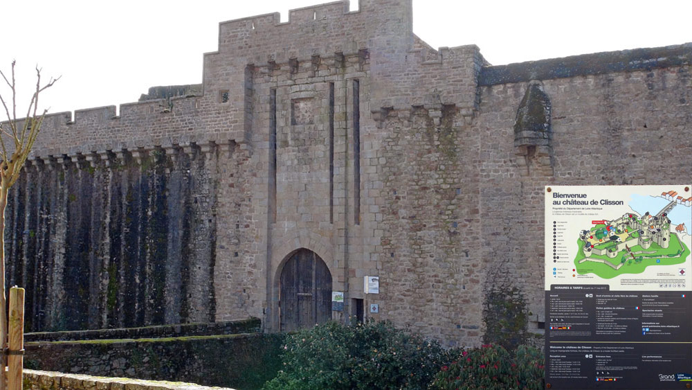 Accès au Château
