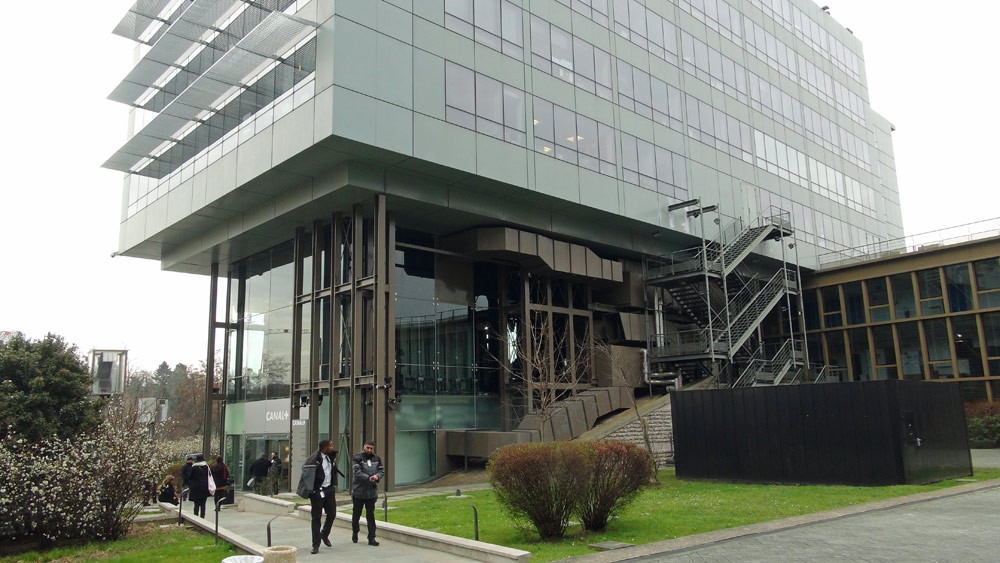 Le bâtiment du studio de "La Nouvelle Edition"