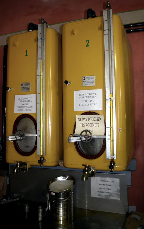 Deux huiles en vrac
