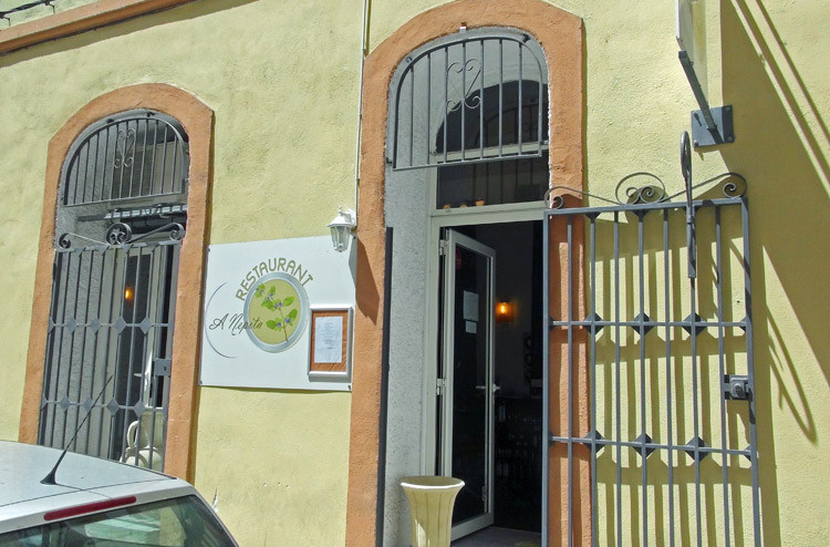 La façade