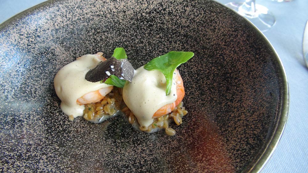 Langoustines raidies, puis nappées d'un sabayon truffé