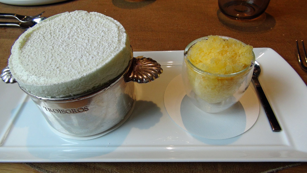 Soufflé à la menthe et au chocolat, granité à l'orange