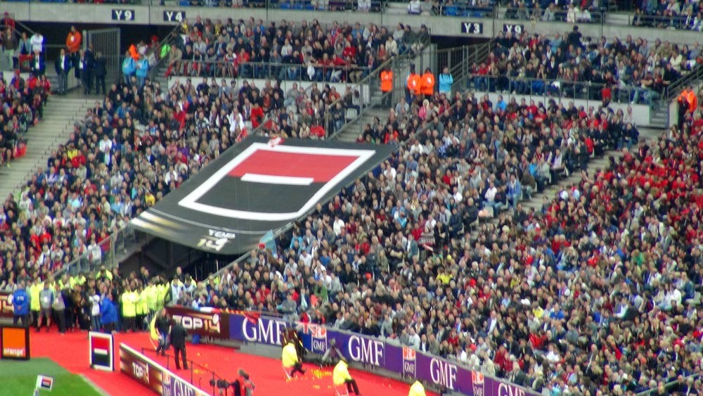 La tribune sud et les supporters toulonnais