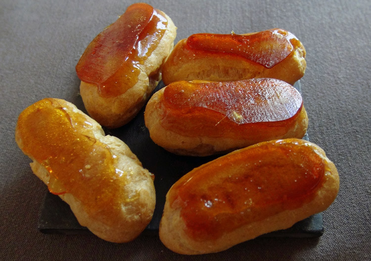 Les éclairs