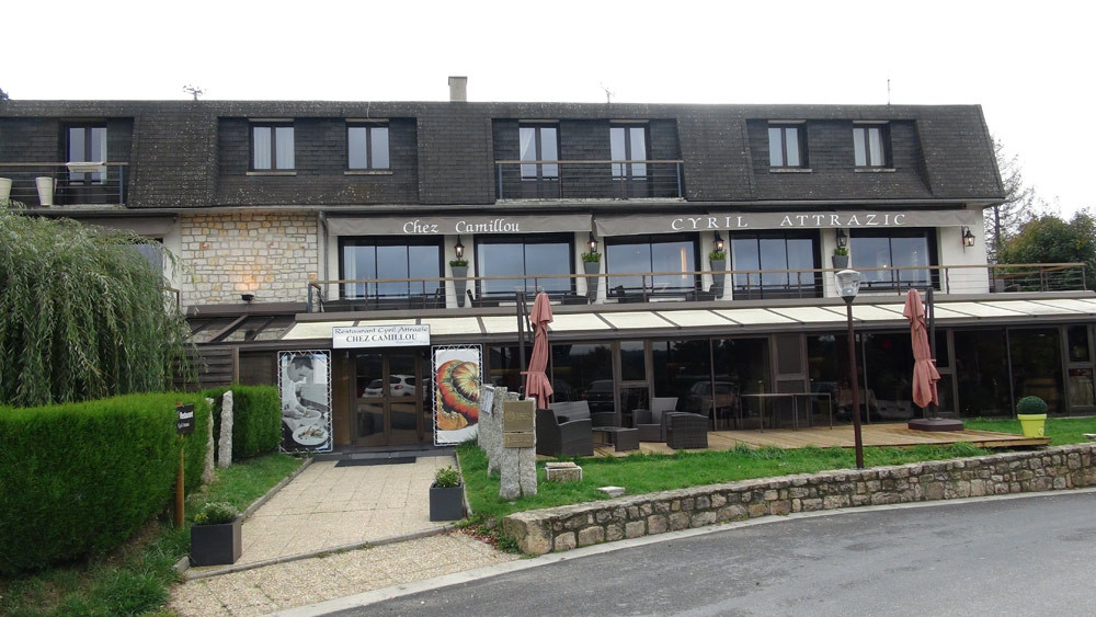 Les deux restaurants (Cyril Attrazic et Le Gabale)