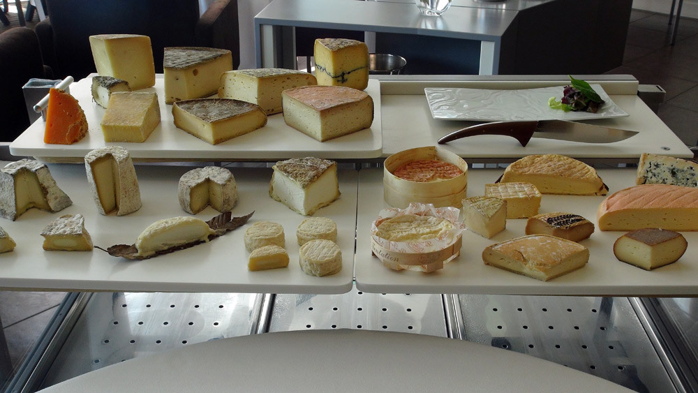Le remarquable chariot aux 28 fromages