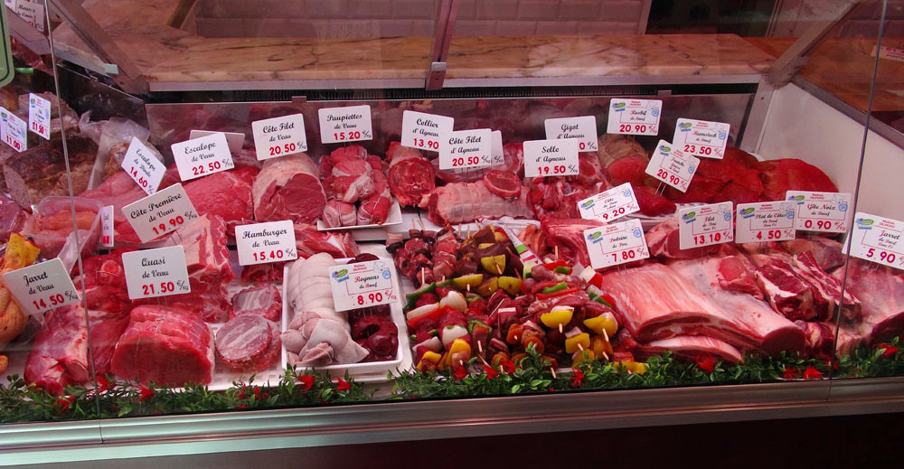 Quelques morceaux de viandes de boeuf "Salers" et de veau de lait