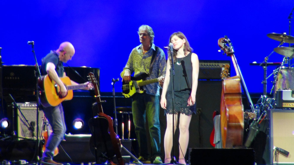 Mark Knopfler et ses musiciens, avec Ruth Moody - Zénith de Paris le 2 juin 2015