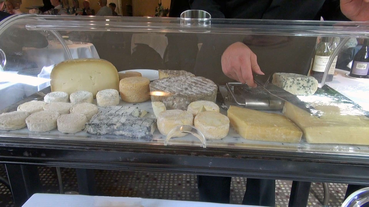 Le chariot de fromages du Rouergue