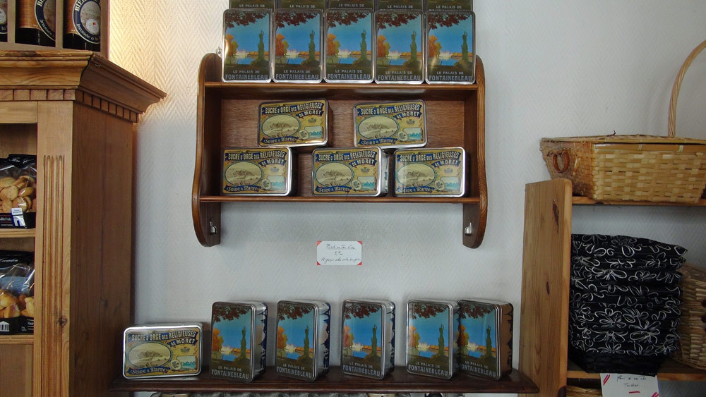 Boîtes de "Sucre d'Orge des Religieuses de Moret