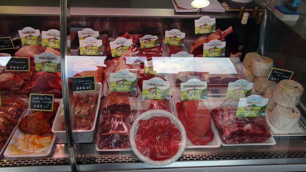 Les morceaux de viande de la boucherie de François Neveu