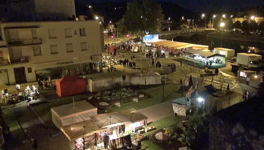 Animation du samedi soir sur le quai du Pont-Neuf