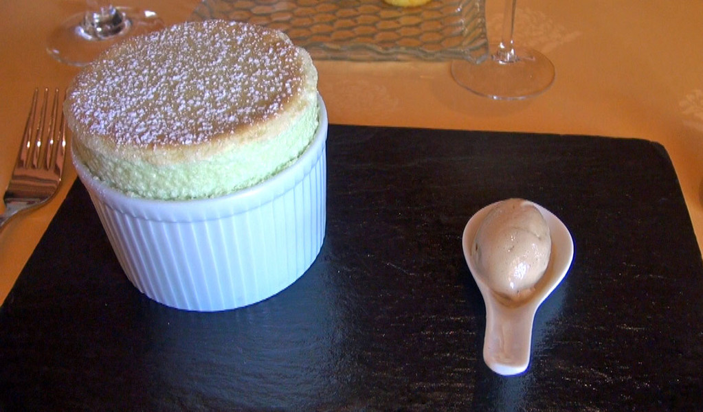 Le soufflé à la menthe et sa glace à la réglisse