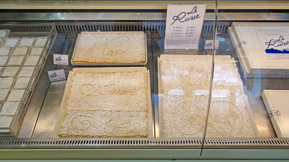 Le "Russe", c'est écrit dessus !