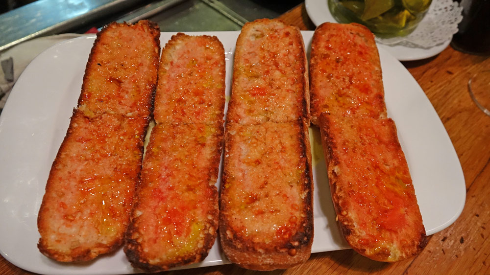 Tartine à la tomate