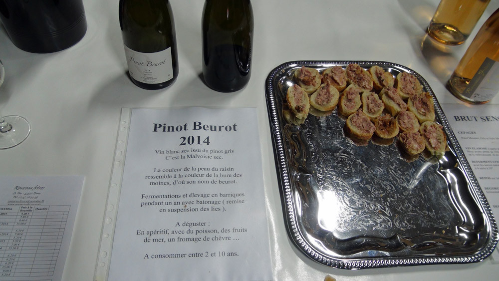 Pinot beurot 2014 et les petits toasts d'accueil
