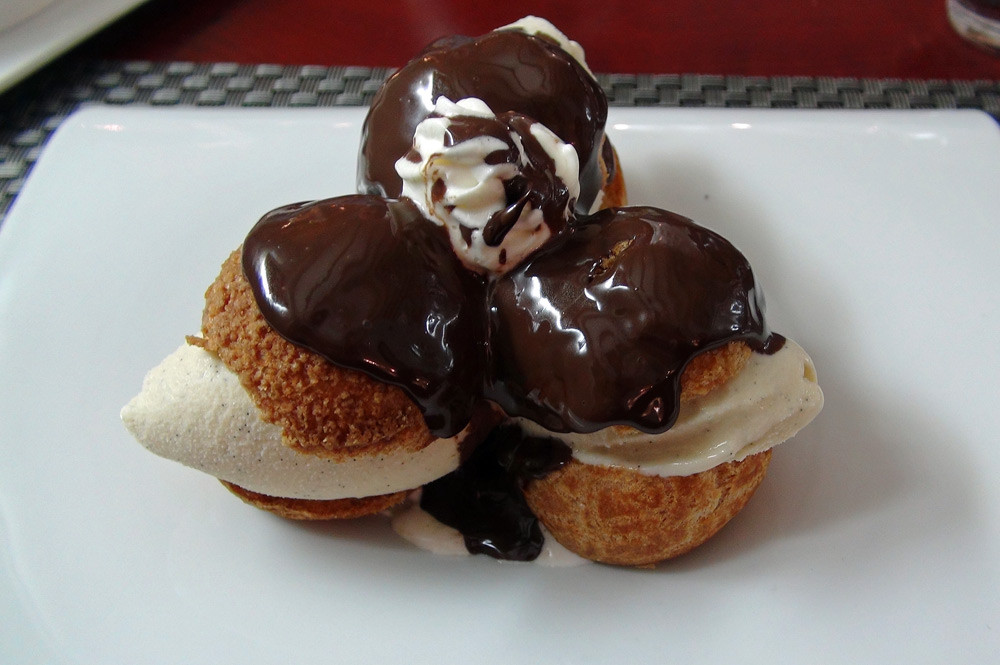 Profiteroles BarJu à la poudre équinoxiale