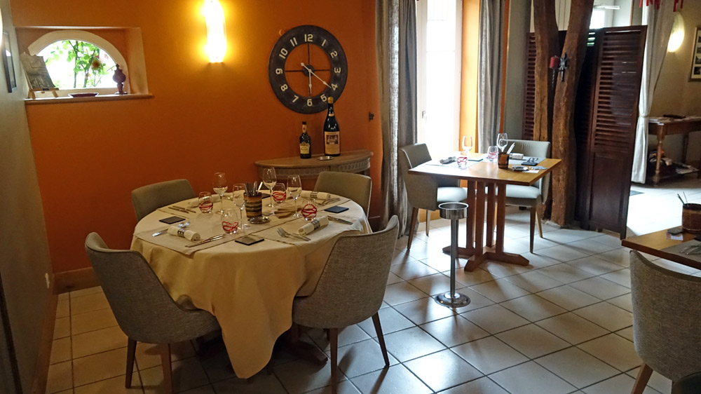 L'une des trois salles à manger