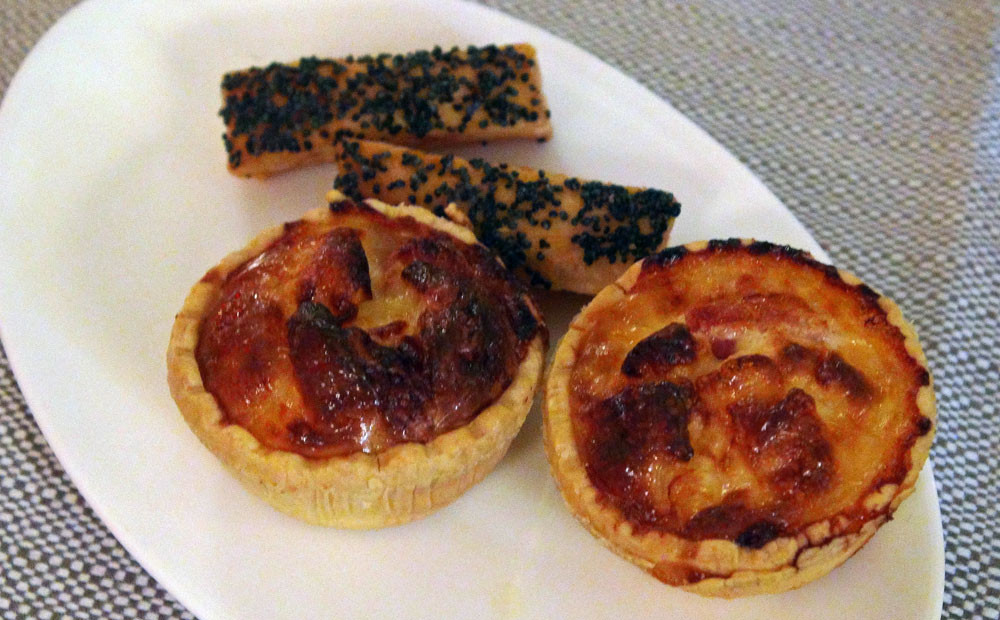 Petite quiche & feuilleté à la graine de pavot
