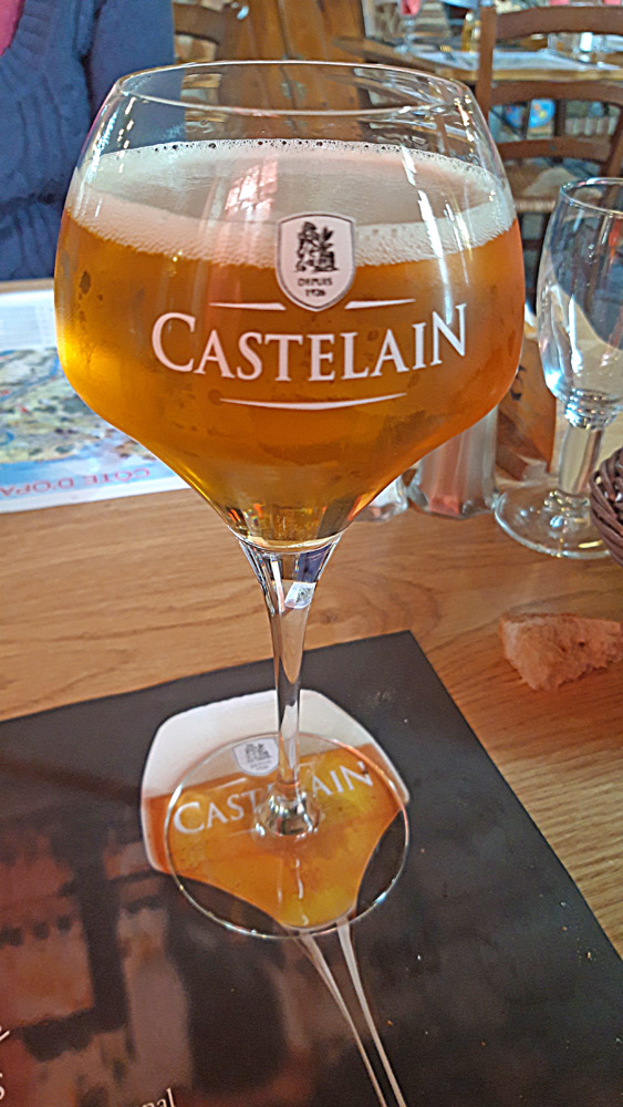 Bière blonde pression