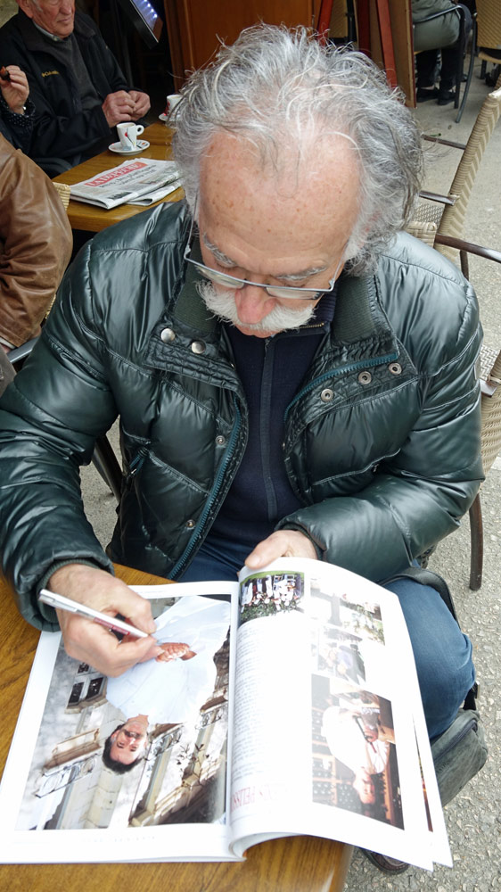 Alexis Pelissou me dédicace mon Thuriès magazine de novembre 1992