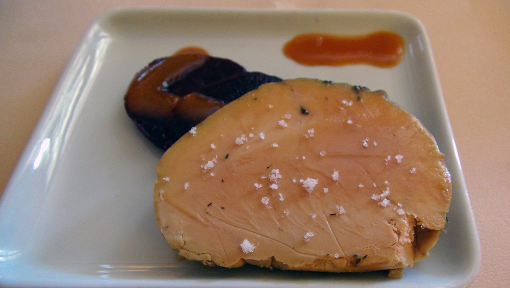 Foie gras de canard fumé et betterave