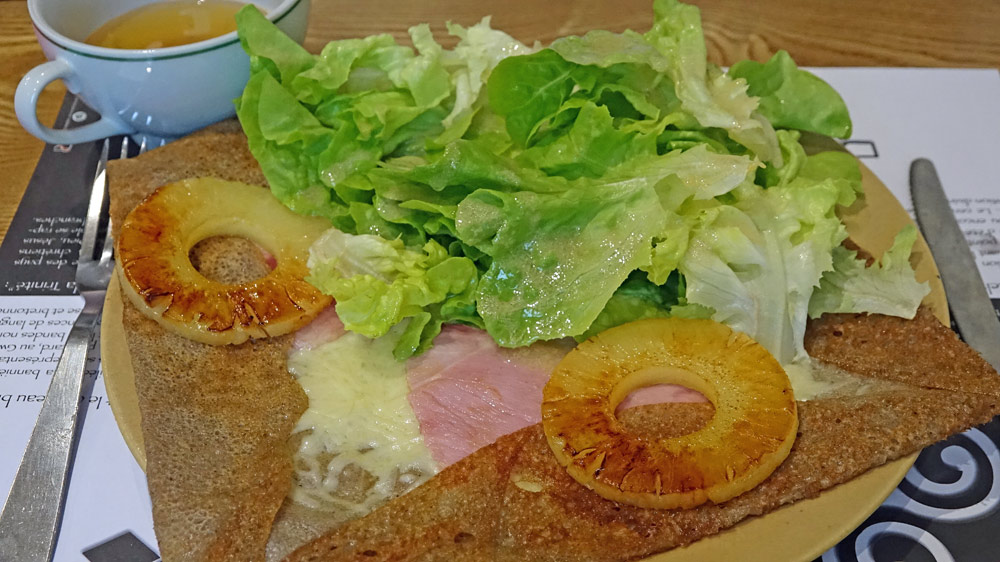 Galette Hanter Dro (jambon, fromage, ananas)