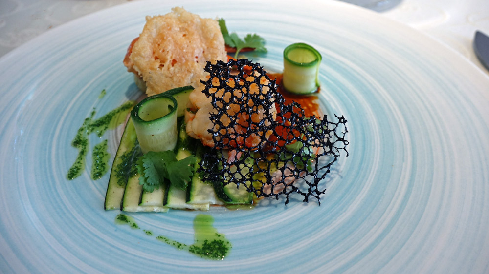 Homard, courgette et pomme de terre/parmesan
