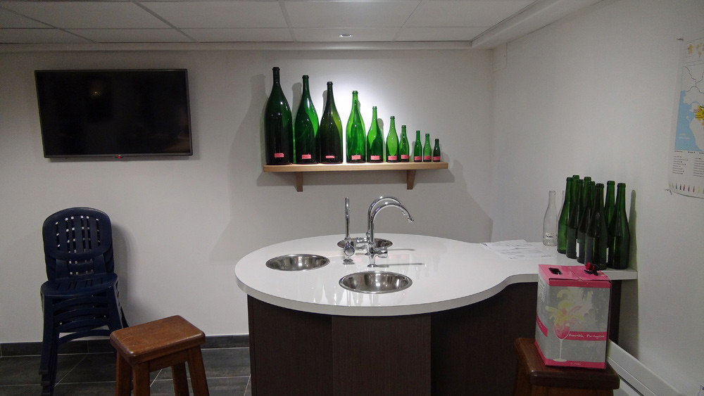 Suite du caveau de dégustation