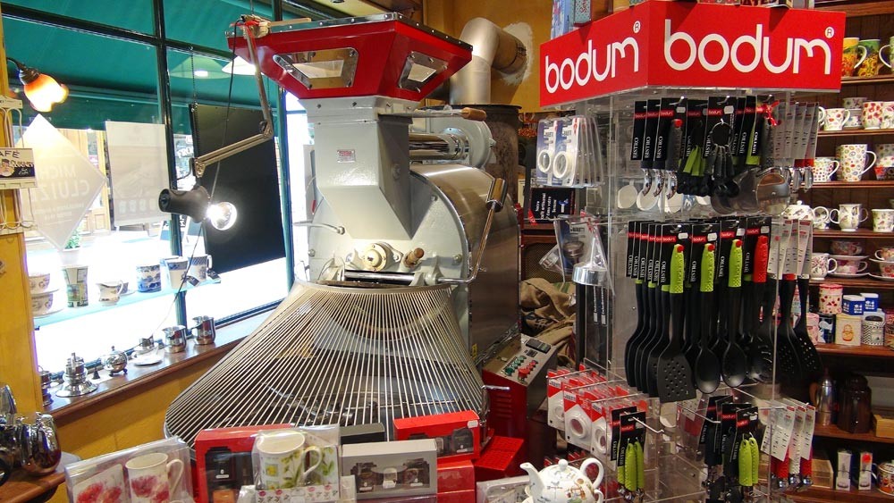 Le "torréfacteur", au look de locomotive de l'ouest américain