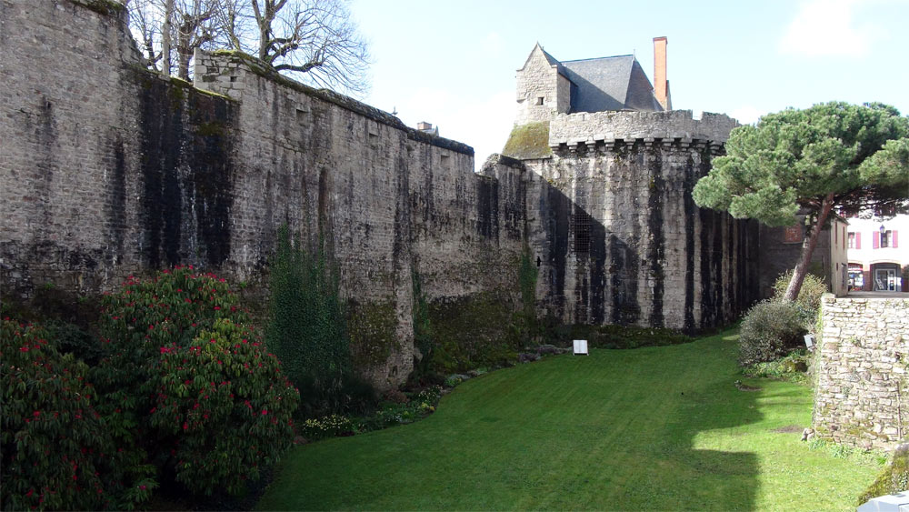 Les fossés du Château 