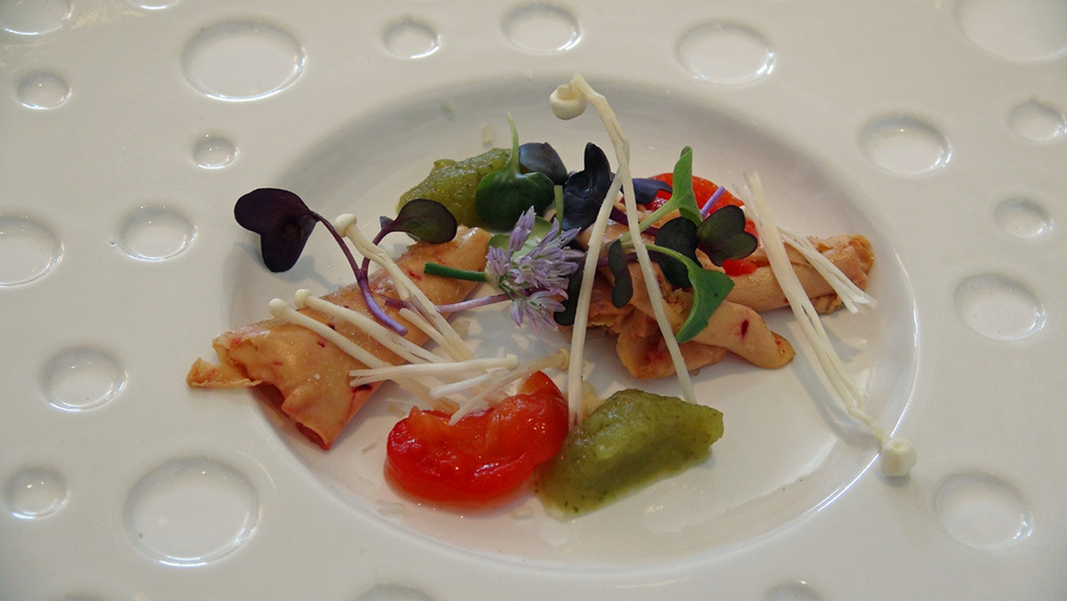 Septembre 2014, déjeuner dans une yourte ... la Mongolie : Enoki, foie gras de Nueil-sur-Layon, cornichons